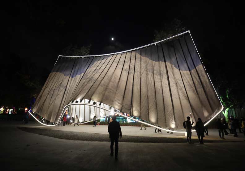 森林園區的「觀山入林」。