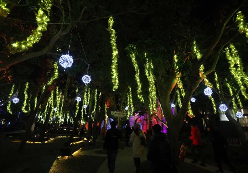 「里山禾樂」燈區。