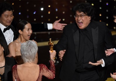 奉俊昊超越了李安？《寄生上流》憑什麼拿下四座小金人