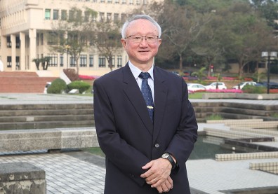 嘉義大學校長艾群：務必確認自己的定位