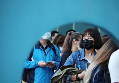 瘟疫蔓延大斷鏈 全球不變則退