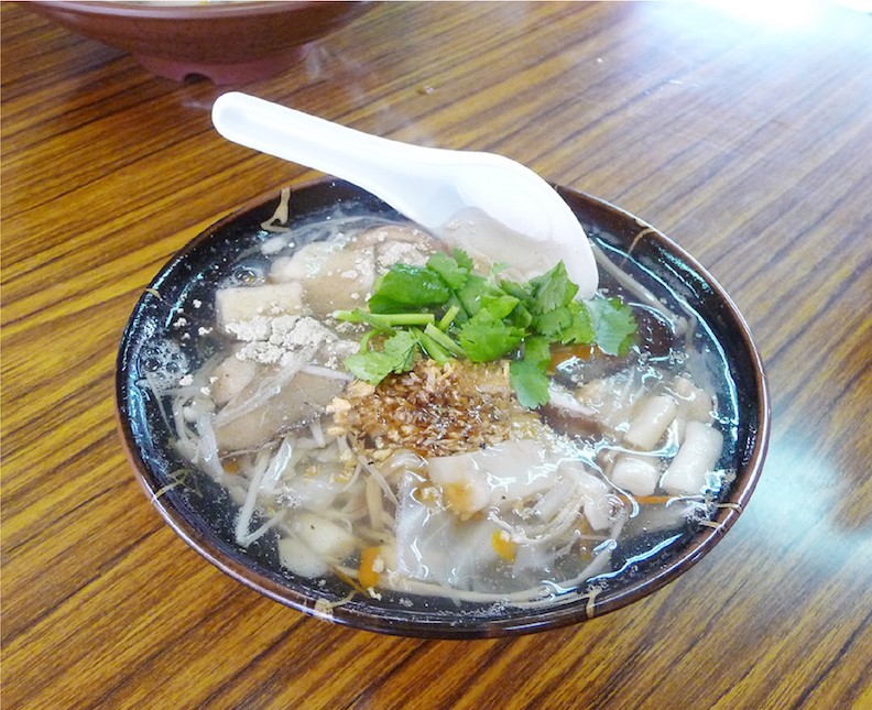 勾芡的羹類,可以吃食物,不要喝湯。