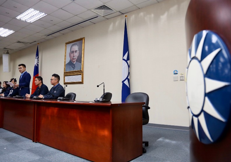 國民黨補選主席,江啟臣最終勝出。