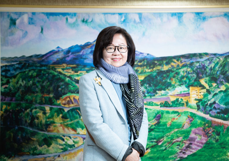 談起當年在中華商場的回憶,陳郁秀不禁打開話匣子,大方聊起當年的回憶和趣事。