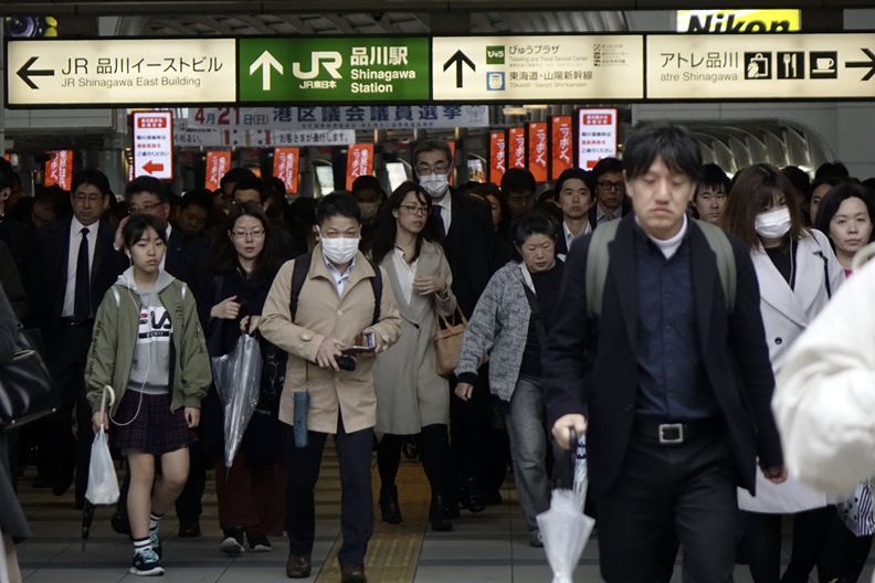 為防止疫情擴大,日本政府緊急推出許多防治措施,莫讓等待多年的奧運商機化為泡影。(攝影:陳之俊)