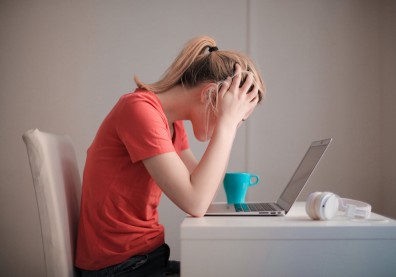 暴躁易怒、焦慮恐慌？諮商心理師教你打造「壓力緩衝盾」