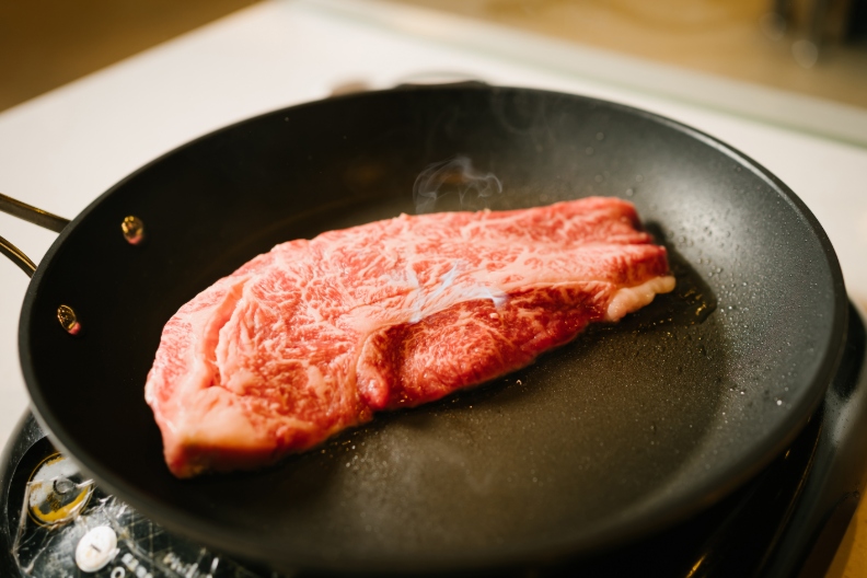 現代人在家料理時，高級食材在餐桌上出現的頻率不斷攀升。