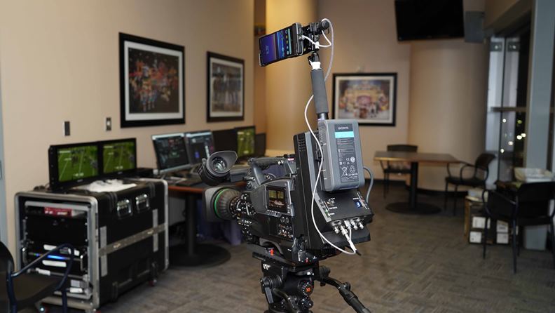 透過5G手機的加持,可為許多影像工作者取得更好的拍攝角度和轉播畫面。(圖片提供:Sony Mobile TW )