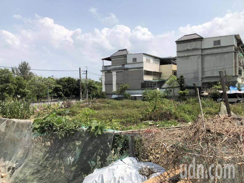 南投縣首座青年住宅預定地在南投市文化路,將興建44戶大樓住宅,最快明年底完工。