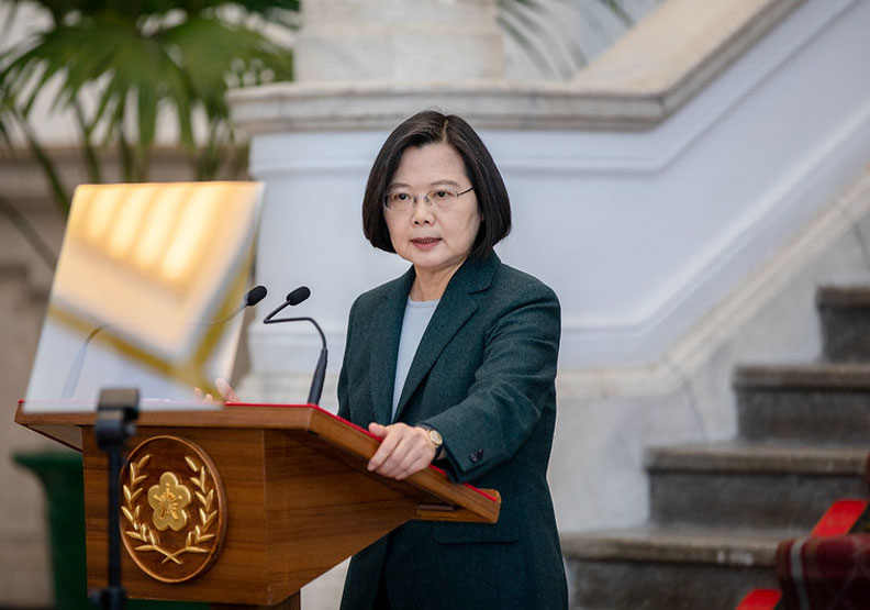 圖／總統蔡英文今舉行「敞廳談話」。取自總統府官網