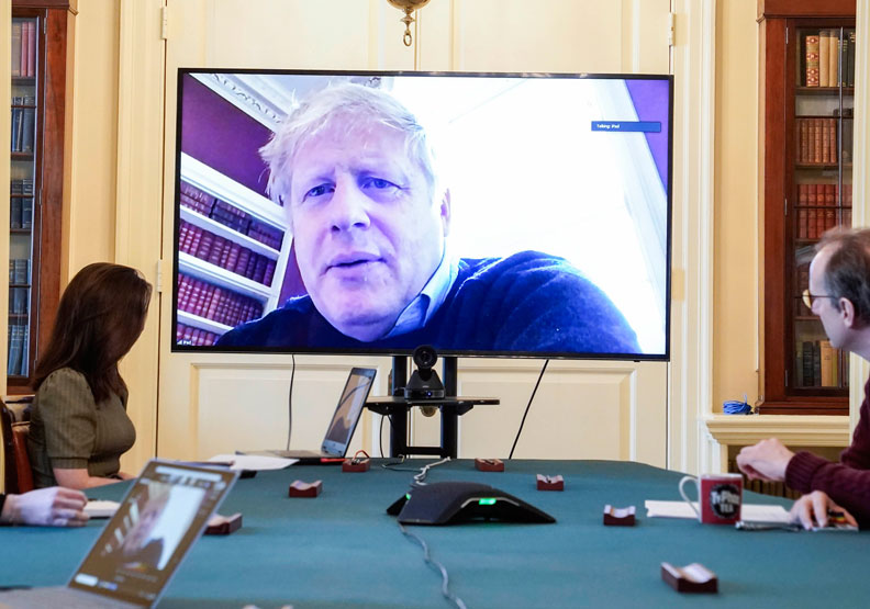 圖／英國首相強森（Boris Johnson）6日晚間被送進加護病房接受重症治療。取自@BorisJohnson twitter