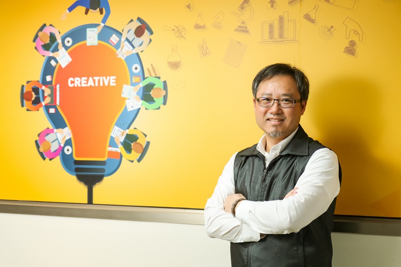 桃園市政府資訊科技局長陳崗熒