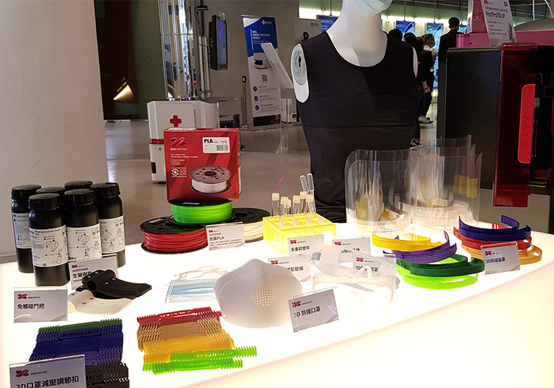 金寶秀出集團內20多項防疫商品。毛凱恩攝