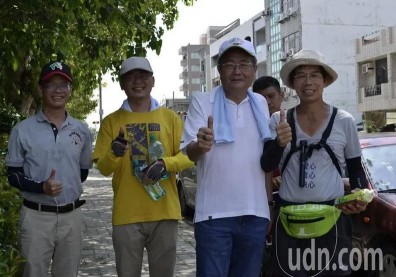 鴻海退休副總徒步3千公里！捐百萬回饋雲林縣故鄉