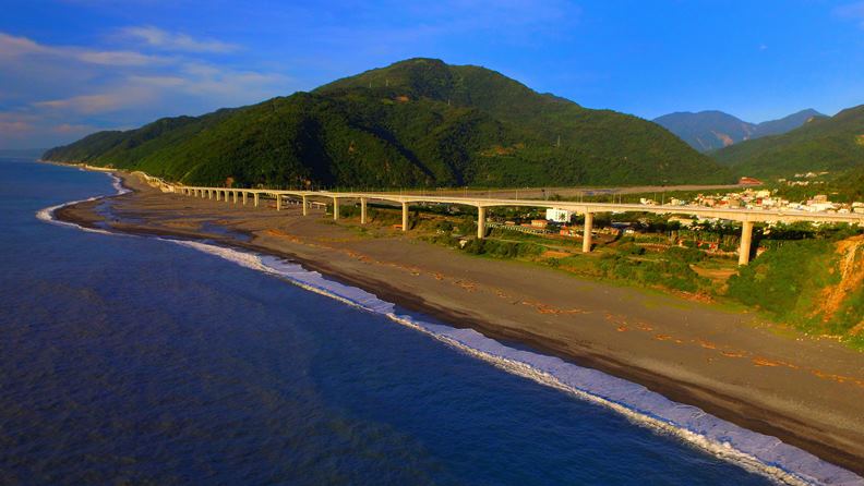 南迴公路金崙至多良路段。南區臨時工程處王富生提供