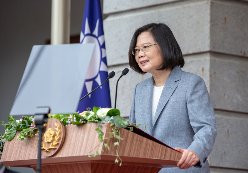 總統蔡英文赴台北賓館發表520就職演說。flickr, 總統府