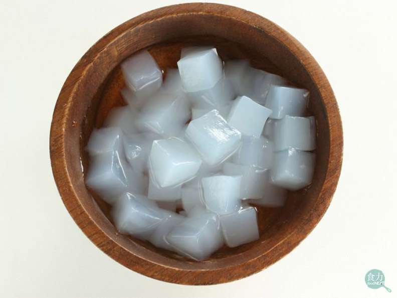 椰果口感有彈性,酸甜的味道替飲品增添更多風味。