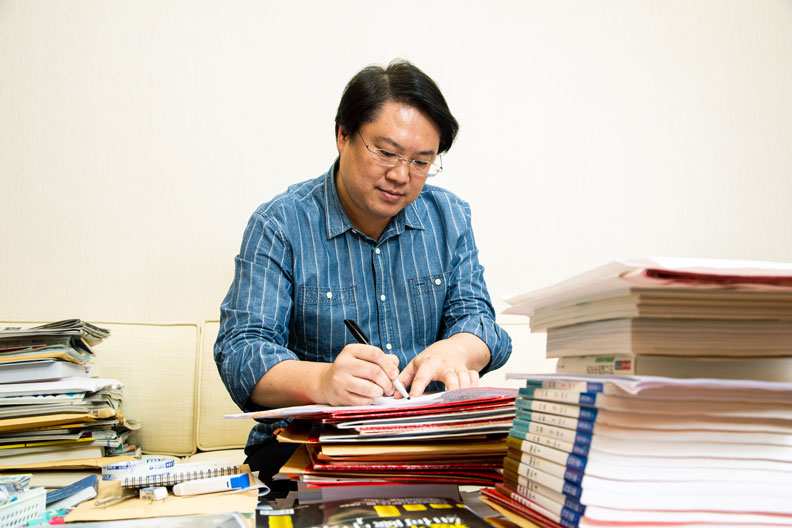 透過諸多努力,林右昌成功讓基隆財務逐步好轉。