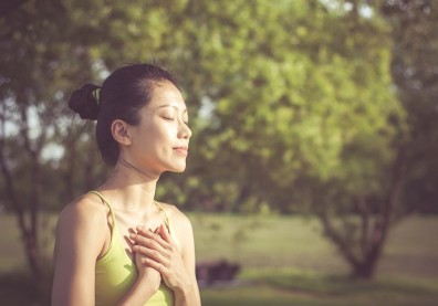 躁鬱讓她無法呼吸、頭昏發暈...瑜伽呼吸練習重新感受生命流動