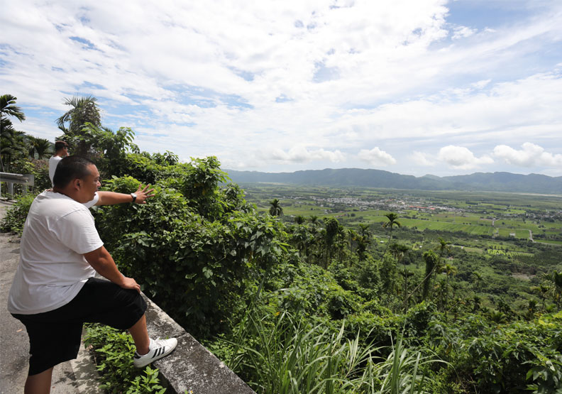 鳳林獲國際慢城認證,此為鳥瞰鳳林景致。蘇義傑攝