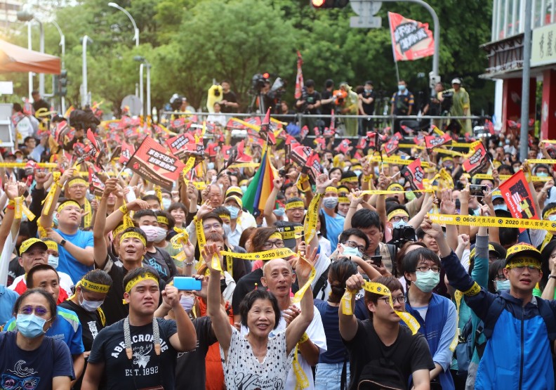 韓國瑜out！高雄人創紀錄，第一次成功罷免直轄市長