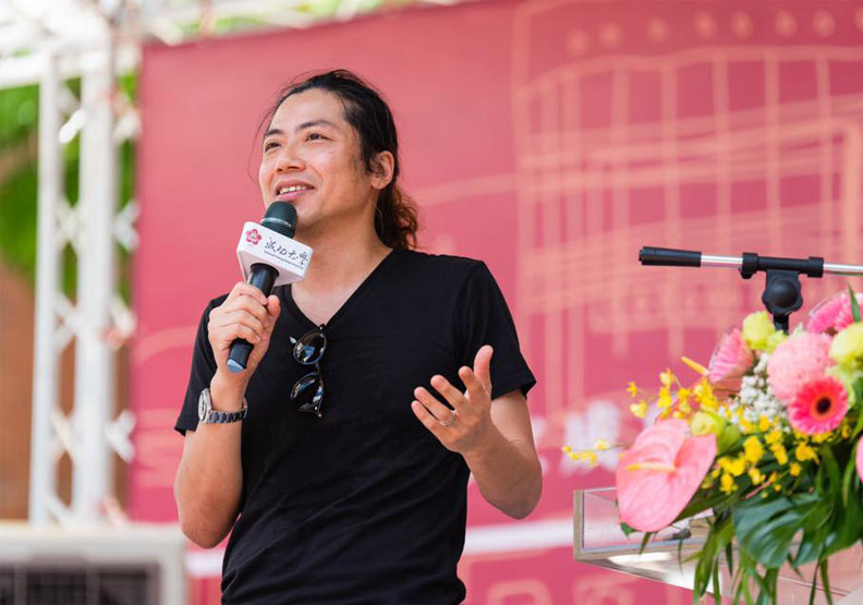 圖／鬼才導演盧建彰。成大提供