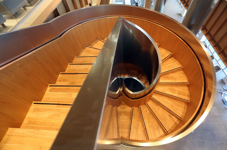 未來屏東市民又多了一處可以享受閱讀的新地標。