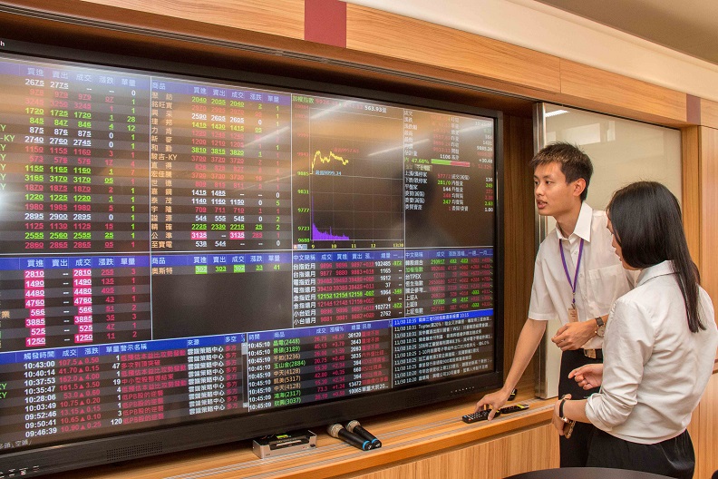 「金融科技研究中心」培育臺灣FinTech創新領域人才。