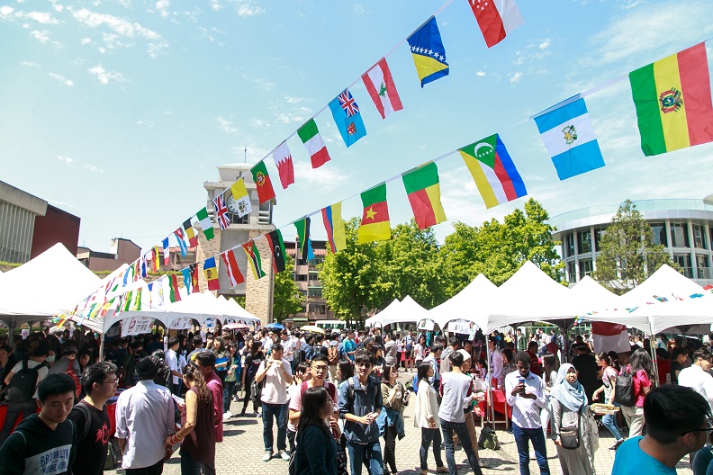 熱絡的國際美食節活動