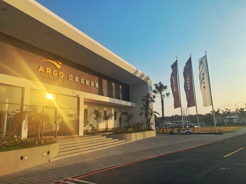 亞果集團身為台灣海洋休閒產業龍頭帶動海洋產業鏈發展。