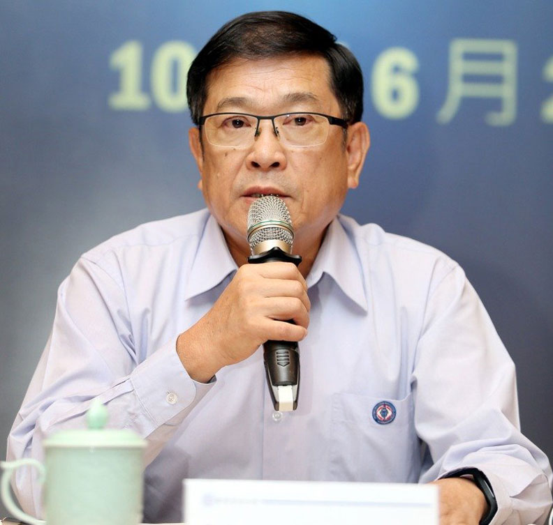 台電董事長楊偉甫表示,若要入人於罪才善罷甘休,願意承擔所有責任。聯合新聞網提供
