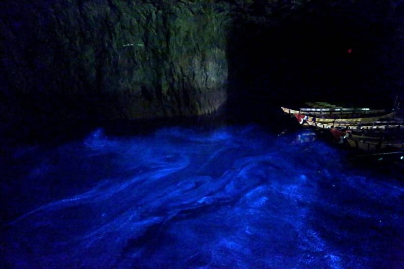 馬祖有名的藍眼淚。