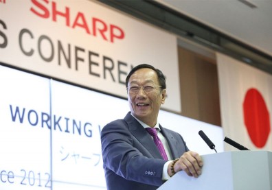 郭董也賣美妝？台灣夏普宣布併美華泰搶600億的「美麗商機」！