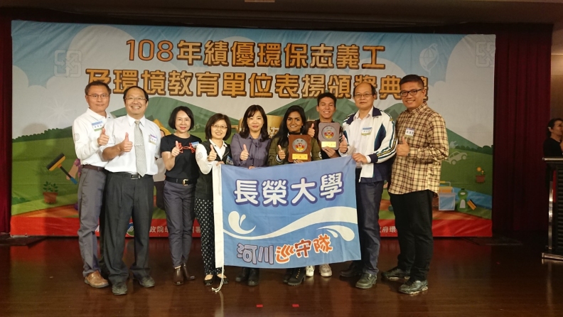 學校老師運用專業,跨院系、跨領域帶著學生進入社區去思考著力點,用實際行動發揮社會影響力。