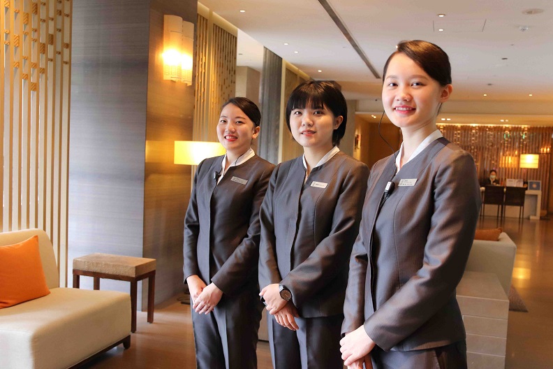 飯店重視人才培育，積極培養90後新生代服務人員保持企業活力與競爭力。