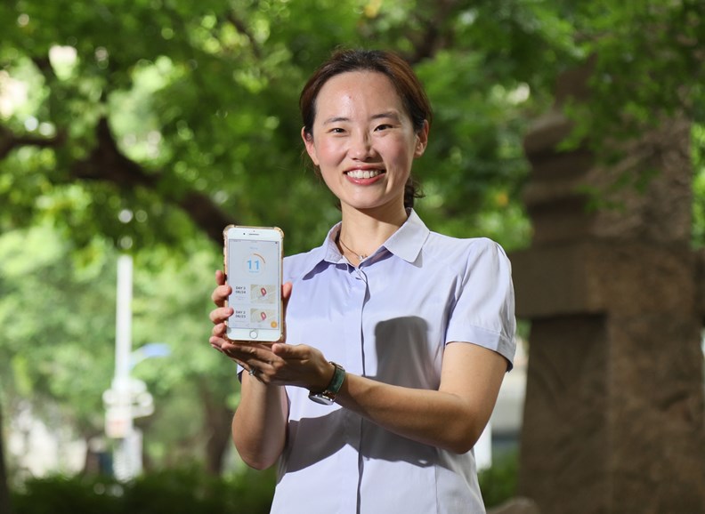 與MyData Taiwan合作研發「自主健康管理APP」，王繼娟在貢獻自己的醫藥專業之外，更有跨領域的學習，拓展自己的研究視野。