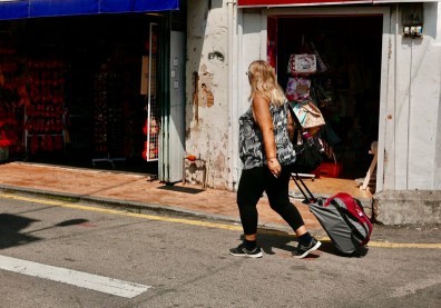 英國研究：相較不肥胖者，腹部肥胖中年婦女15年內認知症風險高39%