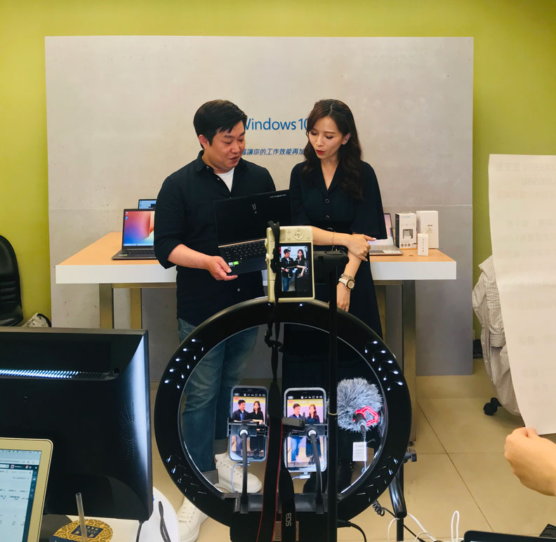 koodata「直播顧問式的商模」逐漸成為潮流,koodata大幅降低品牌企業主加入直播的門檻,Lancome蘭蔻、Windows10、3M等大型國際品牌,也紛紛加入直播銷售。KooData提供