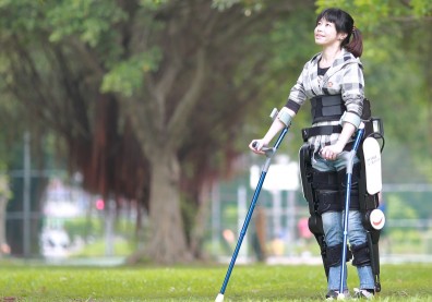 變身「鋼鐵人」 身障者不再寸步難行
