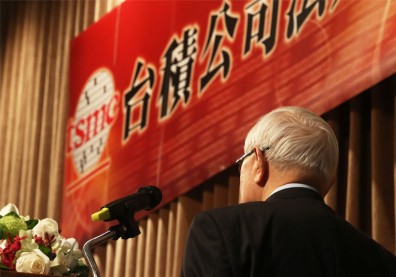 【科技洞察】躋身全球前十大市值之後，台積電上攻的兩大變數？