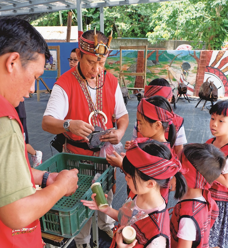 來和平獵人學校,體驗泰雅文化風情。