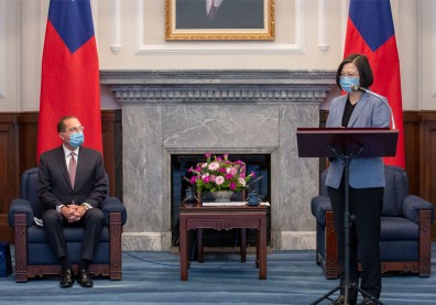 台美最好一刻？為了蔡英文的外交成就，台灣將承受哪些得失？