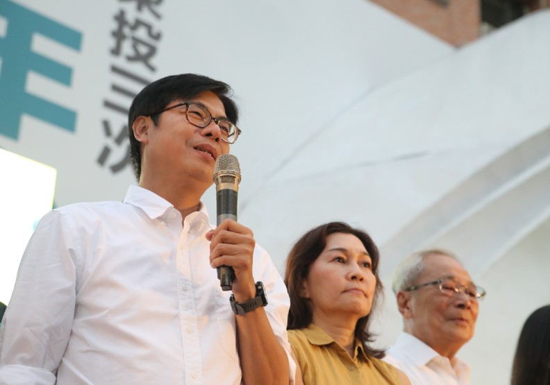 陳其邁今日在競選總部發表當選感言。