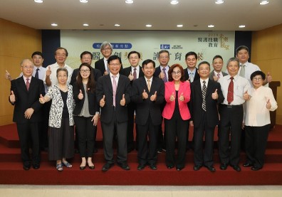 當防疫與高齡雙威脅的日漸逼近 強化醫事技職教育已迫在眉睫