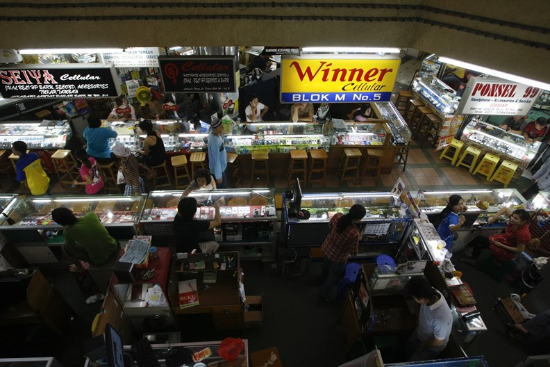 要委託當地代理商?還是直接設置海外分公司?常使廠商天人交戰。