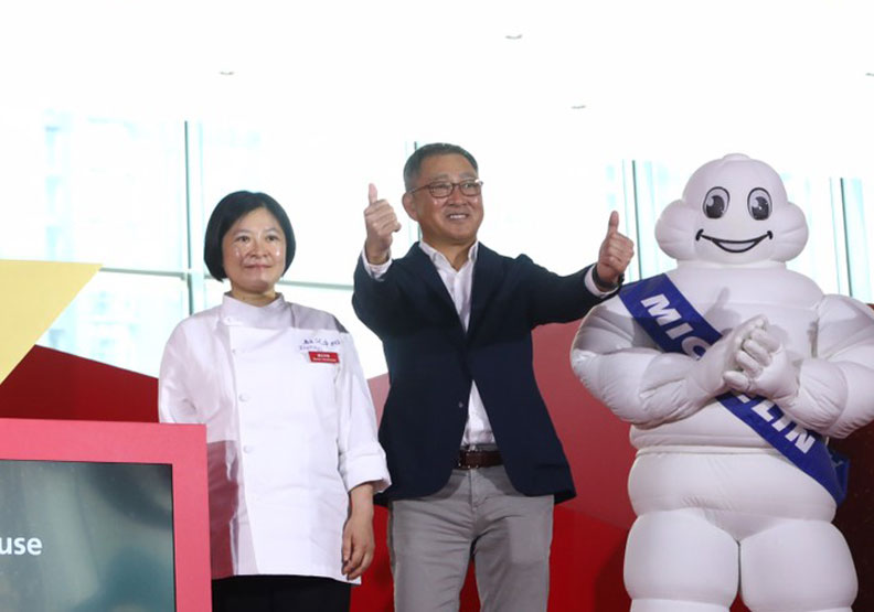 教父牛排獲得米其林一星。