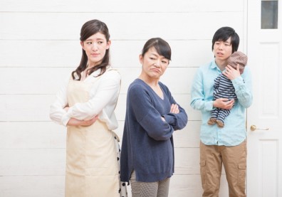 婆媳關係怎麼經營？沒必要為難彼此：寧可當對方是客人