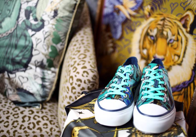 黃偉豪設計作品風格狂野、大膽,但作品背後一針一線全是MIT。陳之俊攝