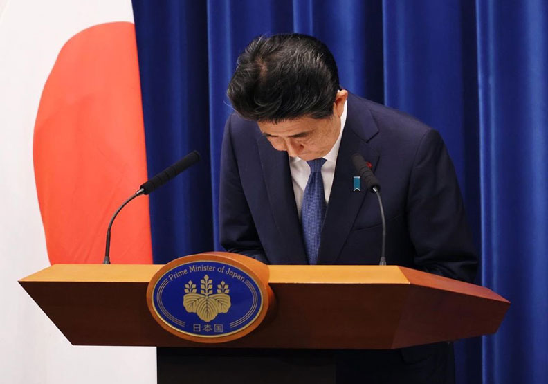 圖／日本首相安倍晉三28日因健康問題宣布辭職。取自@AbeShinzo twitter