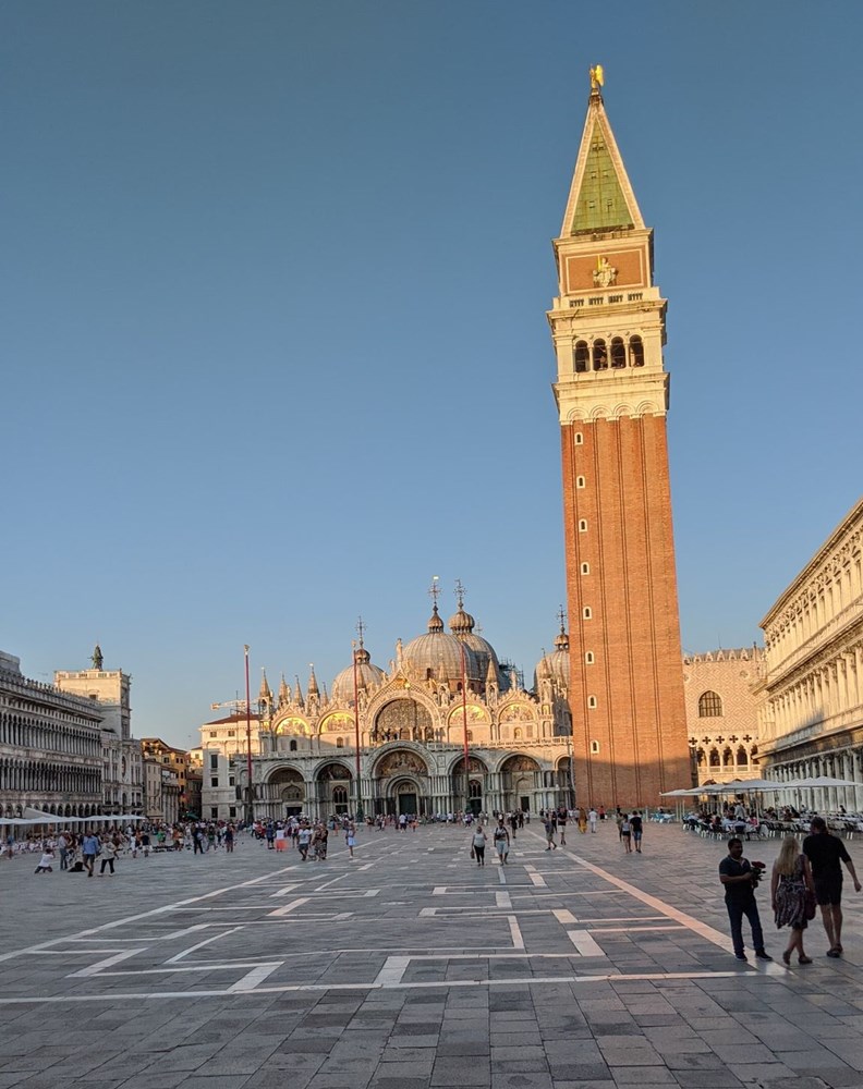 最近的威尼斯,觀光人潮比往年少了很多。